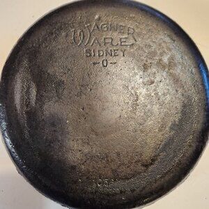 Wagner Ware Sidney Cast Iron Skillet 1056D Vintage No. 0 Collectible Cookware RE